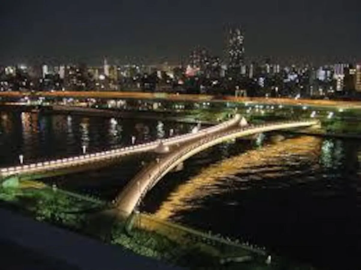 ピラネハウス Apartment Tokyo