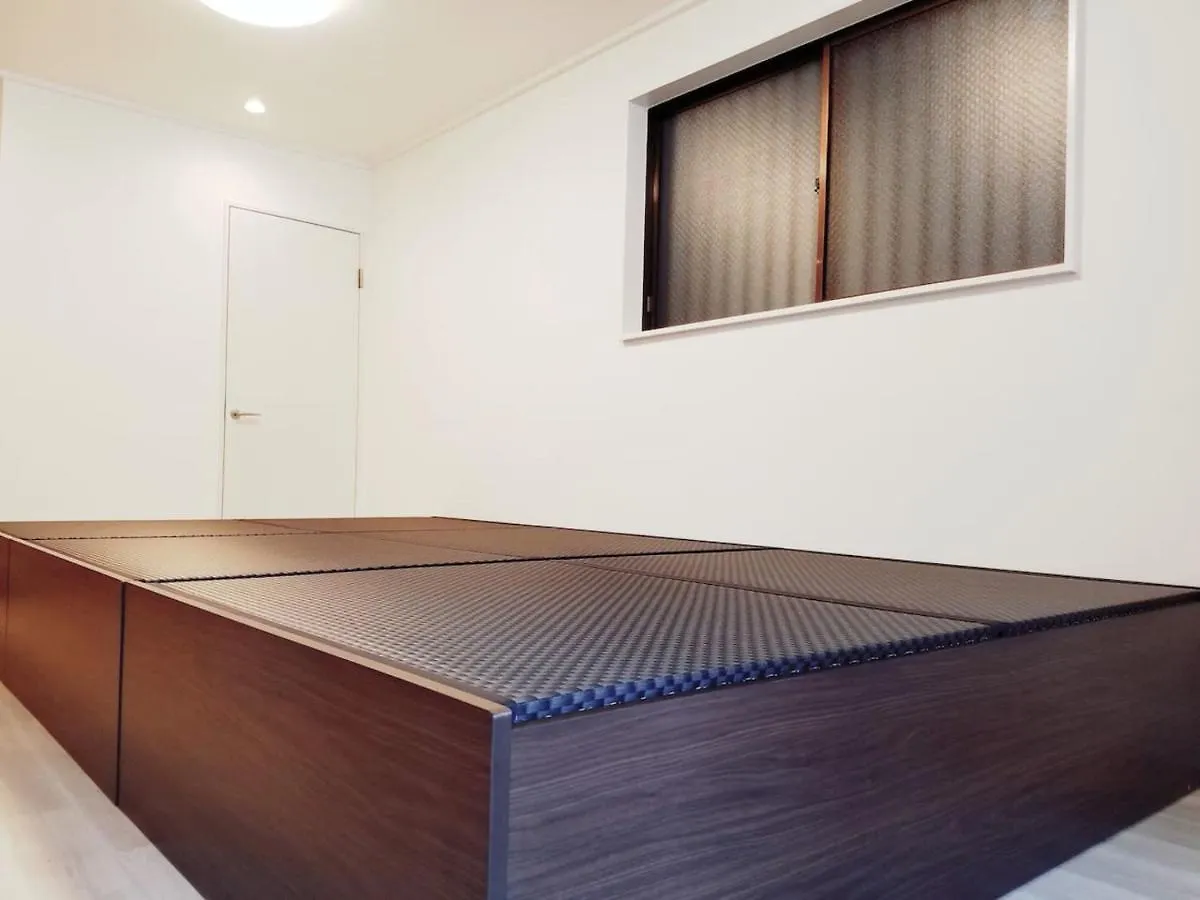 ピラネハウス Apartment Tokyo
